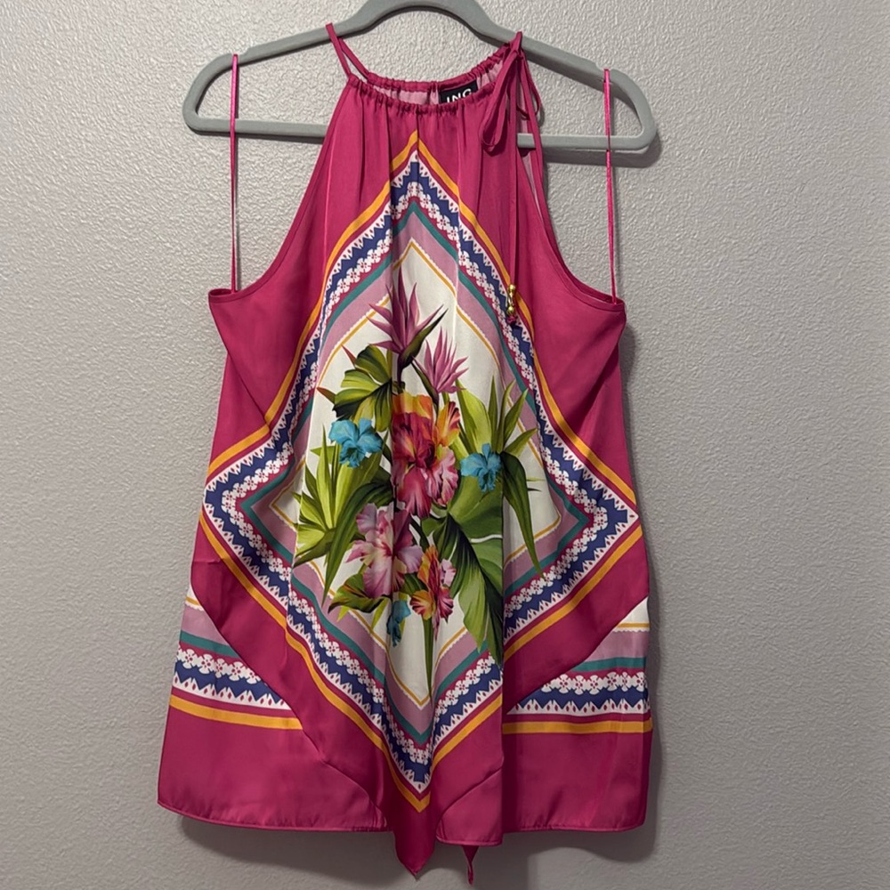 Sleeveless Top